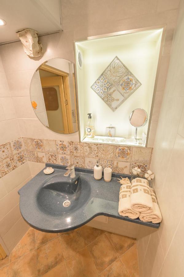 Tomovi Home - Three Bedrooms City Center Plovdiv Exteriör bild